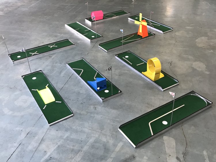 MINI GOLF PRO 3 HOLES WA