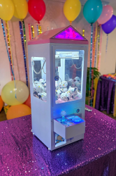MINI CLAW MACHINE